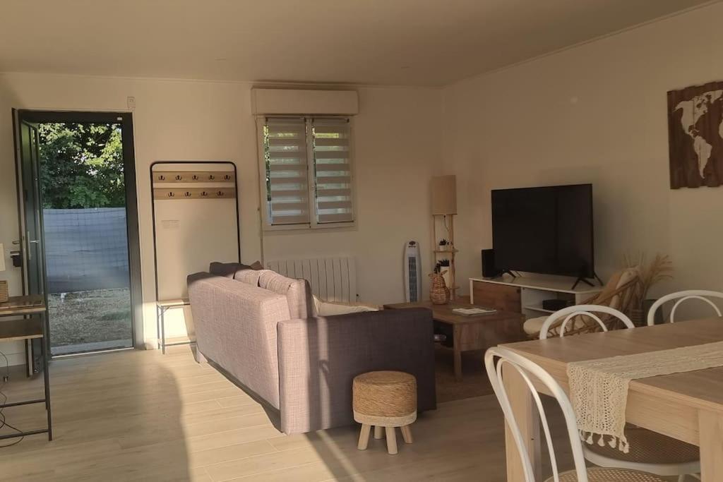 Maison Au Calme Entre Collegues Ou Famille - La Boheme - Saint-Seurin-sur-l'Isle Eksteriør billede