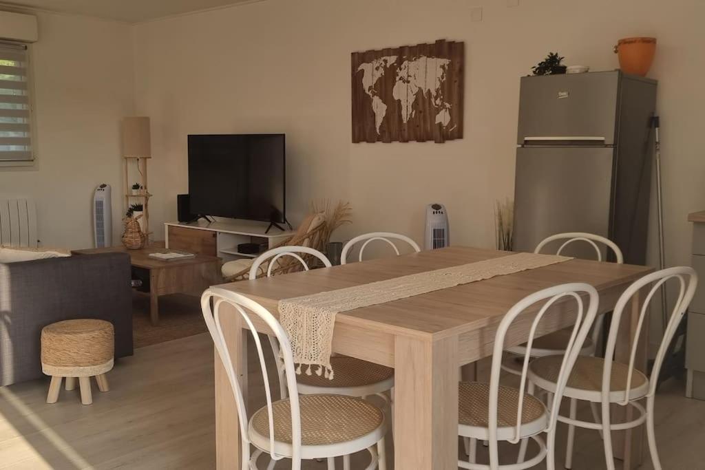 Maison Au Calme Entre Collegues Ou Famille - La Boheme - Saint-Seurin-sur-l'Isle Eksteriør billede